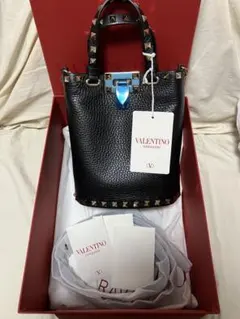 2025年最新】valentino ロックスタッズ バッグの人気アイテム