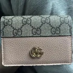 GUCCI 二つ折り財布 ピンク グレー