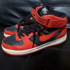 Item thumbnail for item ea367b10-0170-498b-8b06-8efe959a5d0b