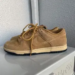 Nike Dunk Low ベージュ スニーカー