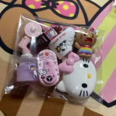 〖えりきゃ様専用ページ〗デコパーツ キティ サンリオ アソート