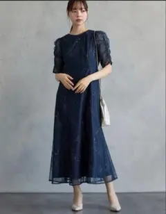AIMER エメ ミストチュール フラワーモチーフラメ お呼ばれドレス　Mのサムネイル