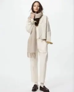 ユニクロ　コットンリラックスアンクルパンツ　ナチュラル