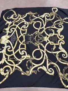 エルメス　カレ　スカーフ