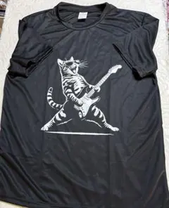 ギターを弾く猫 Tシャツ ブラック