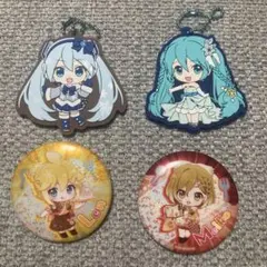 雪ミク2021・2024 アクリルキーホルダーとバッジセット