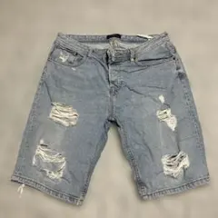 Bershka デニムショートパンツ ダメージ加工 EUR46のサムネイル
