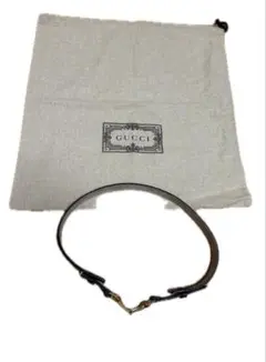 GUCCI レザー 黒ベルト ゴールドバックル　保存袋付き