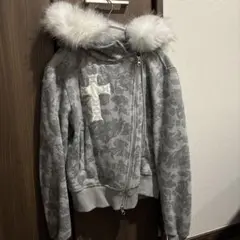 LUVISTRUE パーカー グレー 花柄 ファー