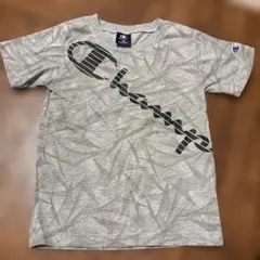 Champion　半袖Tシャツ　130サイズのサムネイル