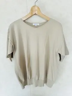美品✨GLOBAL WORK ベージュ Vネック 半袖 Tシャツ Mサイズ
