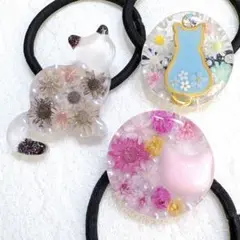 ⑧⑤レジンヘアゴム。3個セット。猫。スターフラワー。かすみ草。
