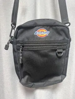 【美品】Dickies ブラック ショルダーバッグ サコッシュ