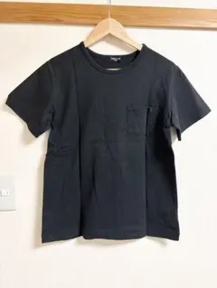 コムサ　ユニセックス　黒Tシャツのサムネイル