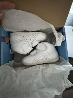 ASICS AMULEFIRST SL ホワイト 11.5cm