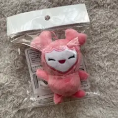 TWICE LOVELYS GiGO チャーム付きマスコット モモ