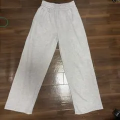 スウェットパンツ グレー