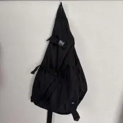 MN.L ナイロンショルダーバッグ