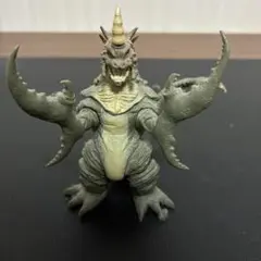ウルトラ怪獣ソフビ　エドマフィラ(パゴス)リペイント完成品 ウルトラ怪獣ソフビ エドマフィラ(パゴス)リペイント完成品 - メルカリ