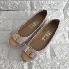 サルヴァトーレフェラガモ RUFINA キルティング シューズ M737