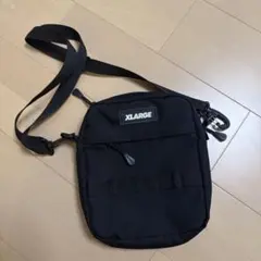 XLARGE ショルダーバッグ ブラックのサムネイル