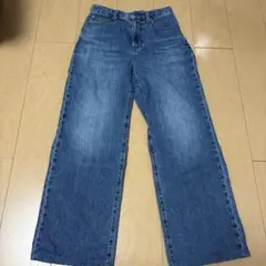 UNIQLO ブルー ストレートデニム