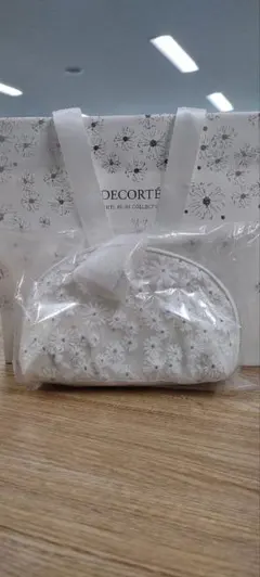 2026年最新】コスメデコルテ クリスマスコフレ ショッパーの人気