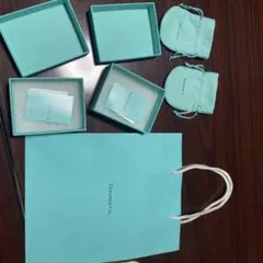 Tiffanyの空箱、空袋（アクセサリーなし）のサムネイル