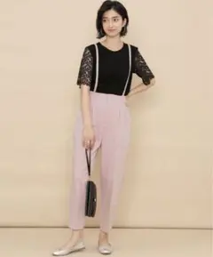 【最終値下げ】アダムエロペ サスペンダー付　テーパードパンツのサムネイル