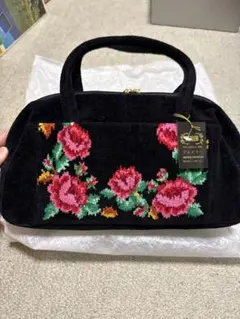 【未使用】フェイラー　FEILER 花柄刺繍の黒コーデュロイハンドバッグ