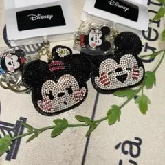 新品　ミッキー　ミニー　キラキラキーホルダー　キラキラチャーム　ディズニー