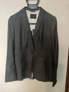 グレー テーラードジャケット