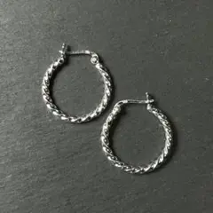 シルバー925 silver ツイストフープピアス/軽研磨仕上げ/両耳