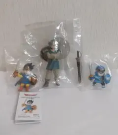 未開封　ドラゴンクエスト キャラクターフィギュアコレクション ３体セット