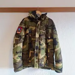 ダウンジャケット 迷彩