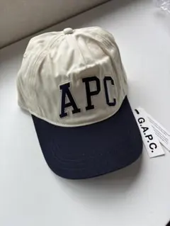 新品‼️Gap x A.P.C.ロゴベースボール キャップ