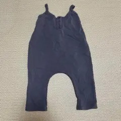 SHIPS ダークグレー ボタン付きロンパース
