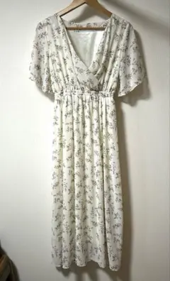 FUN 花柄ワンピース