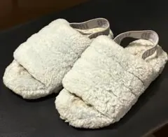 UGG アグ ファーサンダル ファズ シュガー クロス スライド 22cm