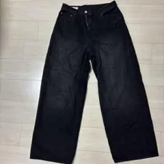 ZARAバギーデニムパンツ ブラックのサムネイル