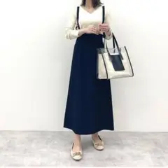 サスペンダー付き ロングタイトスカート 黒のサムネイル