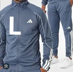 アディダス　 スリーストライプス　セットアップ 　トラックスーツ 　値下げ不可