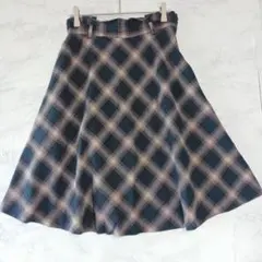 GLACIER チェック フレアスカート 茶 Aライン ウエストゴムのサムネイル