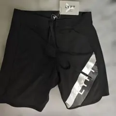 LYFT サーフパンツ Sサイズ【真子 慎太郎着用モデル】 | Mercari