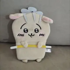 ちいかわ　うさぎ　リールパスケース　運ばれる