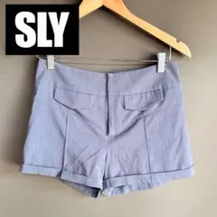 スライ SLY グレー ショートパンツのサムネイル