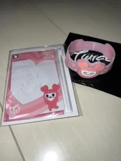 Item thumbnail for item 8da5102e-d05d-4c54-b67d-f2c35f88b517