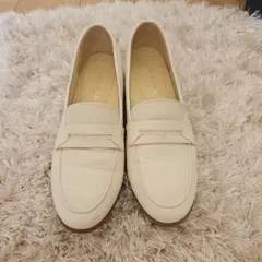 REGAL☆ホワイトレザー ローファー 太ヒール