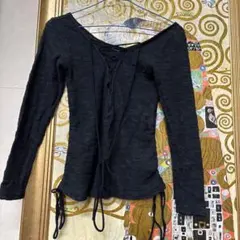 オフショルダー黒長袖Tシャツ M