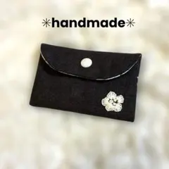 小さなマルチケース　ハンドメイド　名刺入れなどに　手刺繍（No.222）